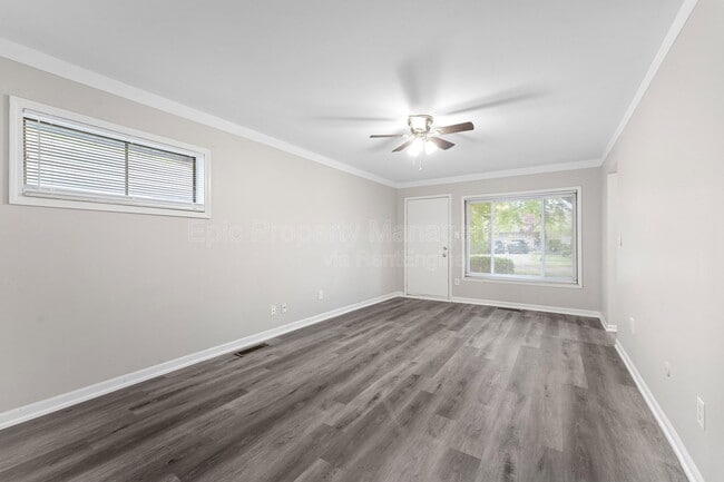 Photo - 14069 Helen St
