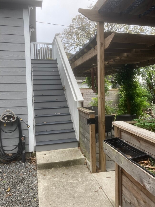 Photo - 4102 Woodleigh St Unit A