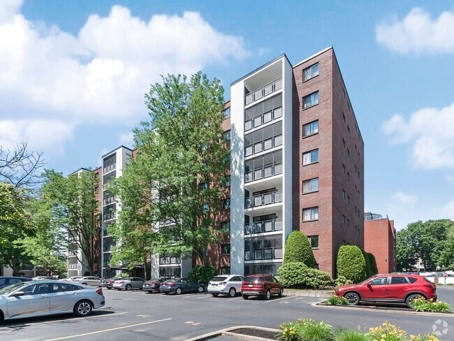 Building Photo - 12 9th St Unit 408 Rental