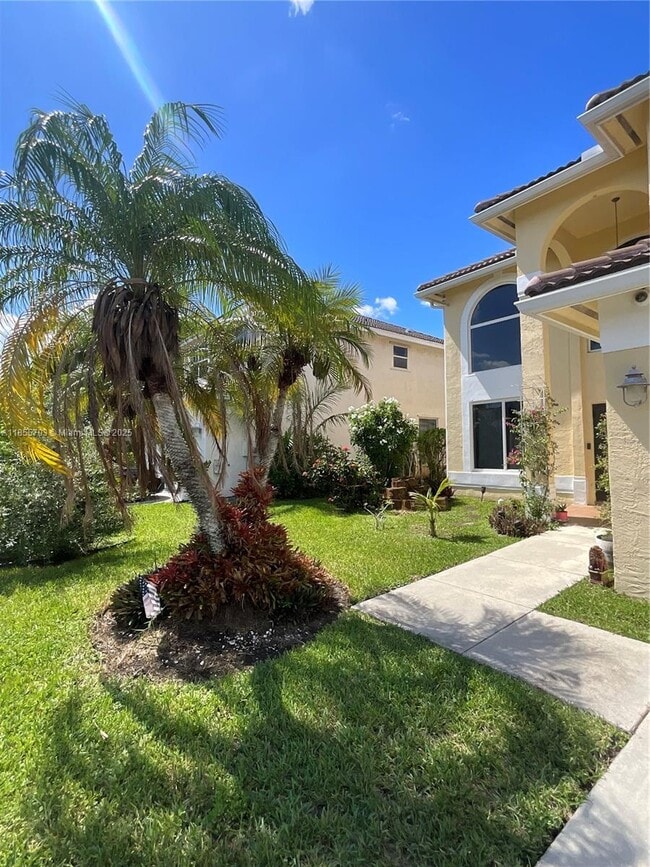 Photo - 18511 NW 14th St