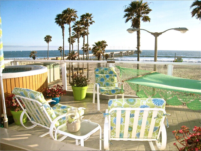 Roof top hot tub with incredible views! - 3003 Ocean Front Walk Condo Unit 2