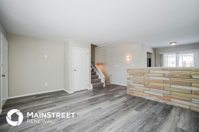 Photo - 6373 Faircrest Rd