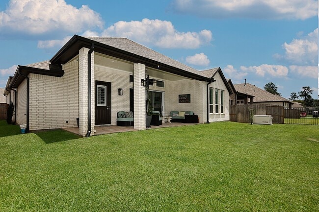 Photo - 1137 Stillwater Pond Dr