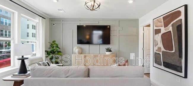 3738 District Dr