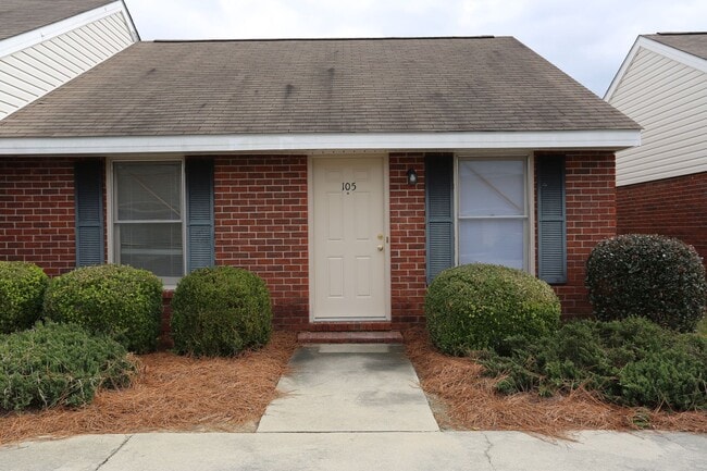 Building Photo - 140 Lanier Dr Unit 105