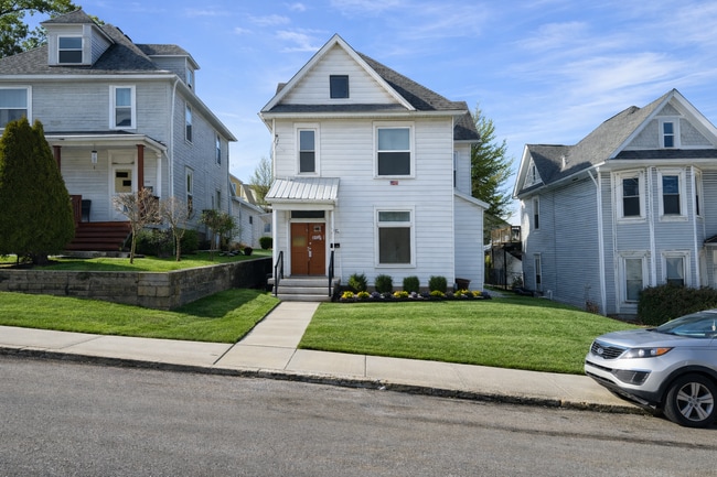 Photo - 312 Walker Ave Unit 1