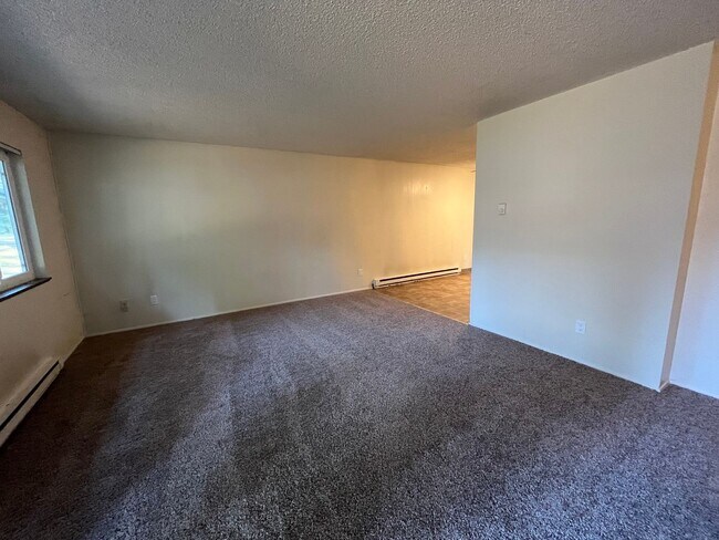 Photo - LOVELY DUPLEX HOME IN BEAUTIFUL SANDY, OR!! Unit #16