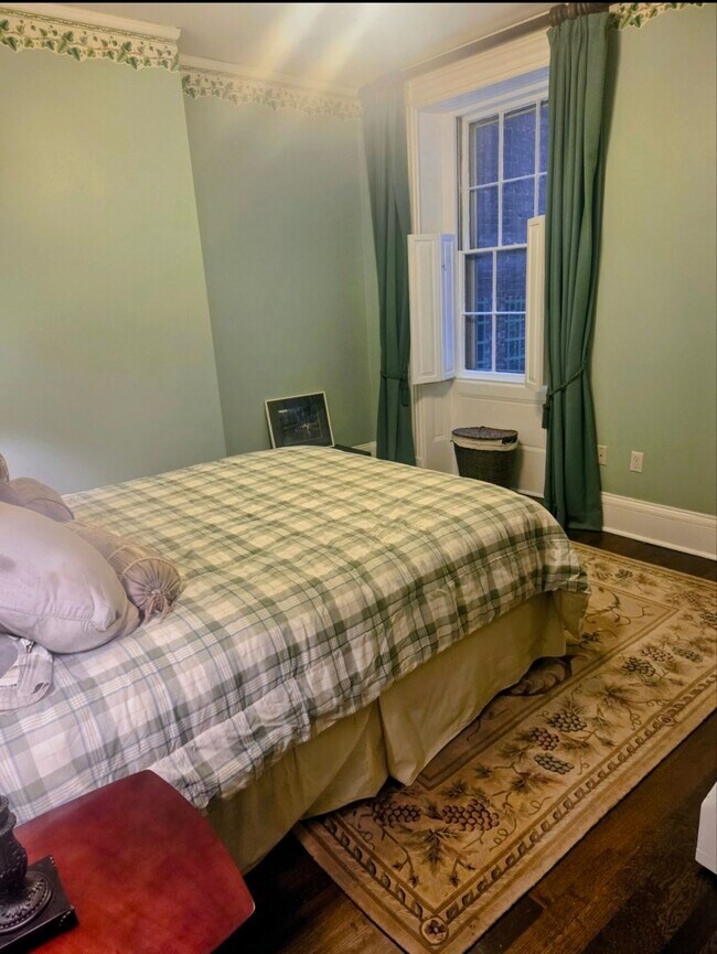 Photo - 73 Pinckney St