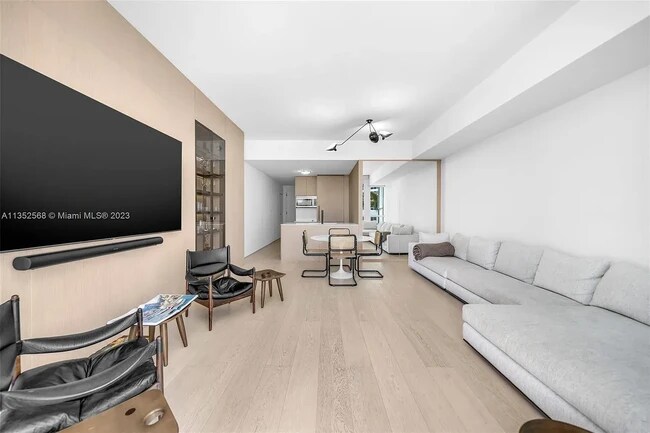 Photo - 50 S Pointe Dr