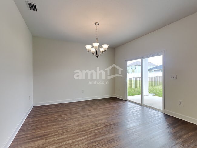 Photo - 5810 Hampton Creek Rd