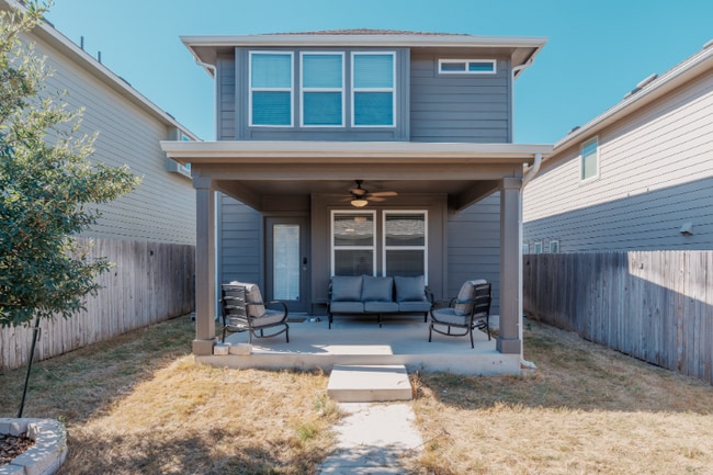 Photo - 17915 Papaveri Wy