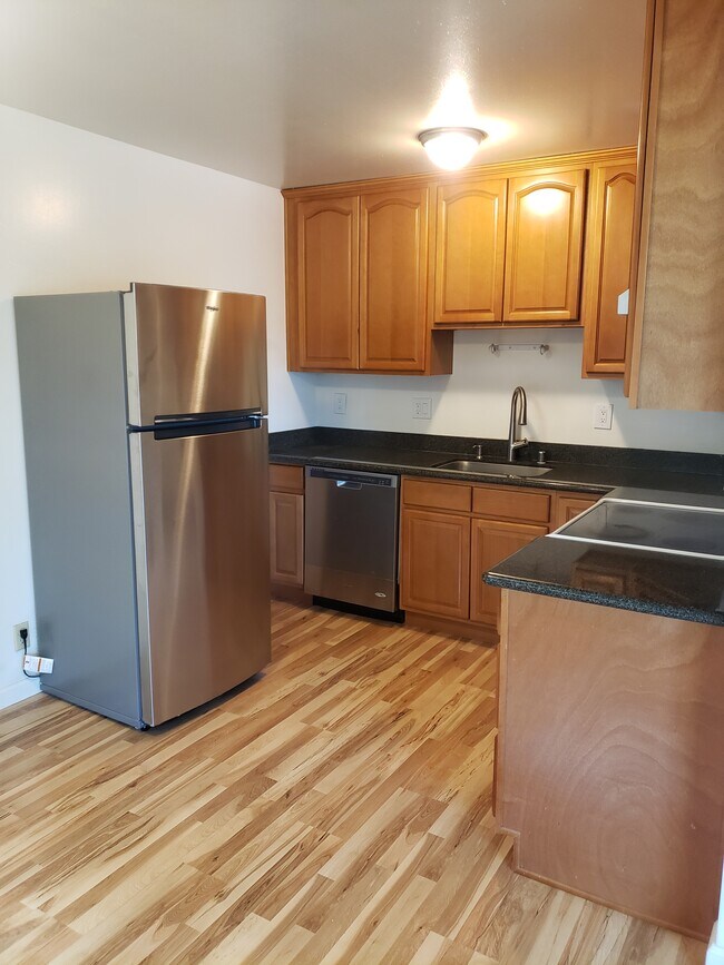 Photo - 535 Valley Forge Way Unit VF