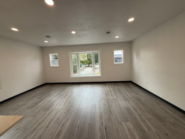 Photo - 1325 N 8th St Unit 1325 N. 8