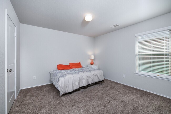 Photo - 14114 Windigo Ct