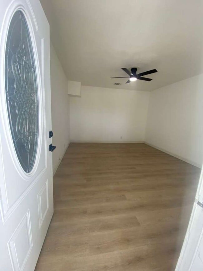 Photo - BEAUTIFUL HOME IN HOUSTON. MOVE IN READY!.