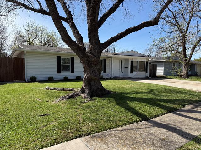 Photo - 2914 Scottsbluff Dr