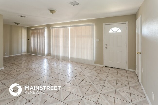 Photo - 3513 W Pierson St