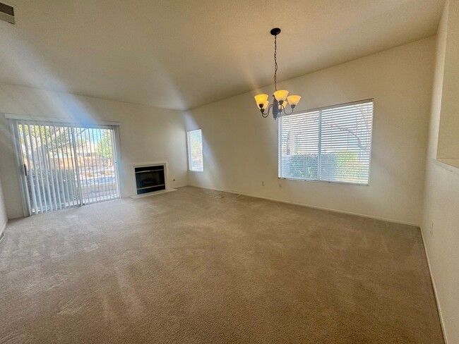 Photo - Jess Ranch 55+ Gated Community Apple Valley