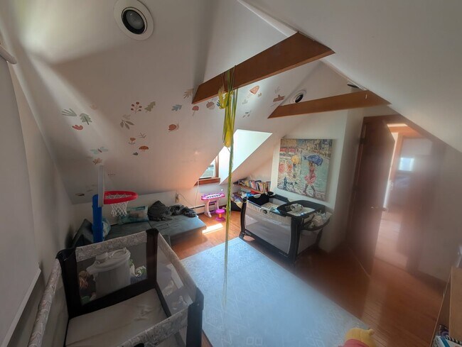 Photo - 125 1/2 Spring St