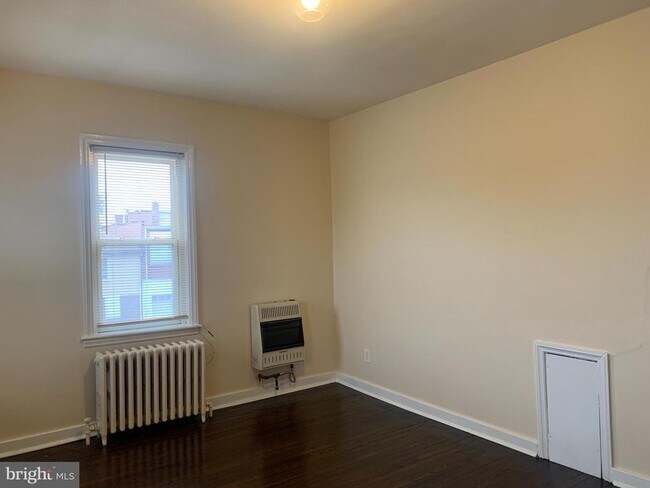 Photo - 24 S Evans St Unit 3