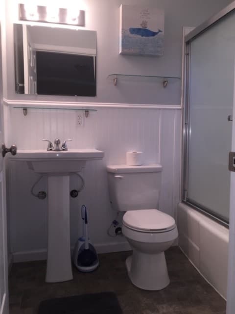 Photo - 3869 Doney St