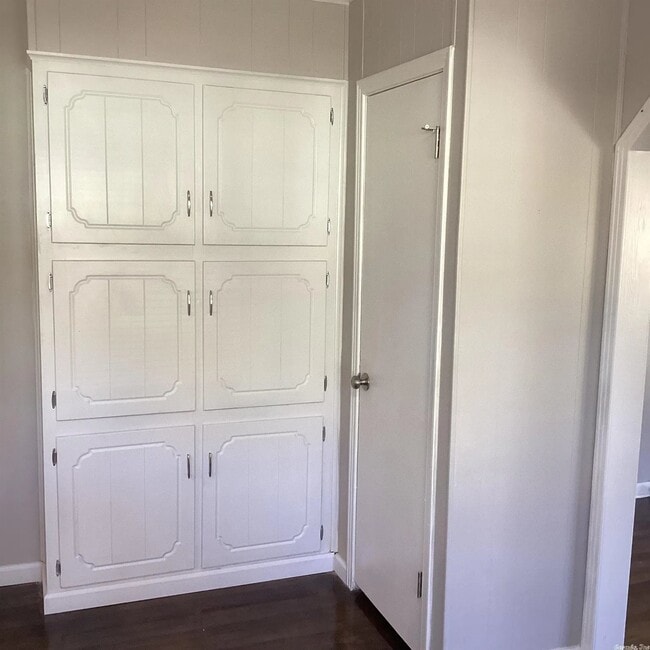 Photo - 713 Brewer St