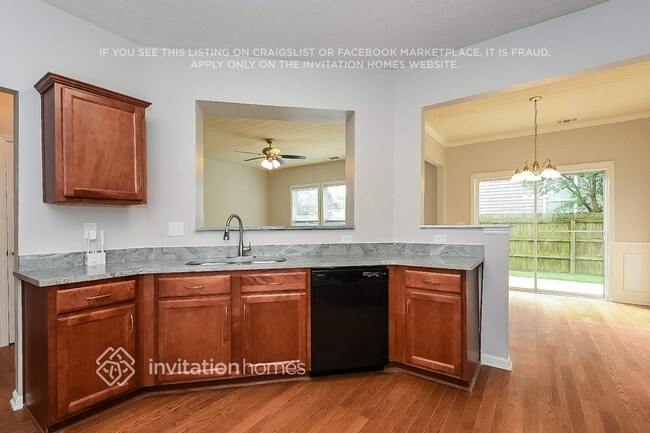 Photo - 739 Mountain Laurel Dr