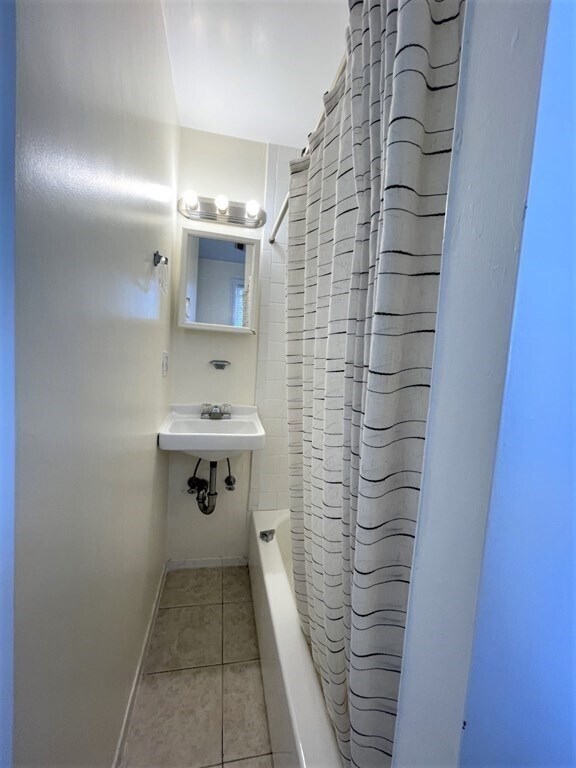 Photo - 3 Cedar Square Unit 3