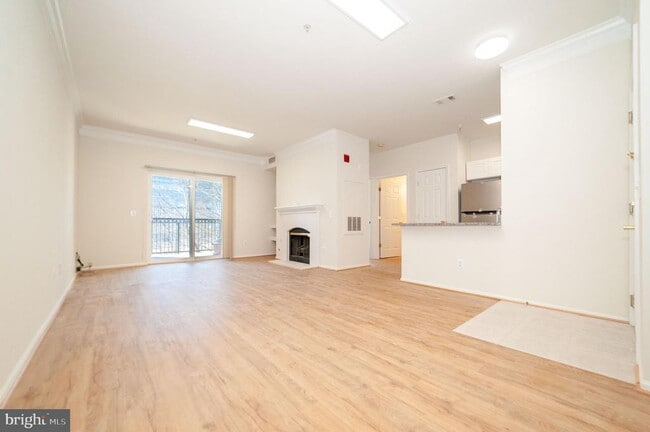 Photo - 1521 Spring Gate Dr. Unit 10310