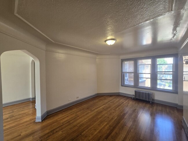 836 N Massasoit Ave Unit 2B