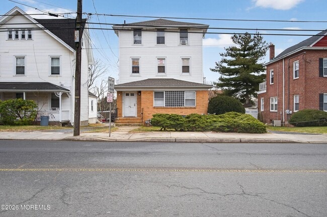 Building Photo - 472 Broadway Unit 4