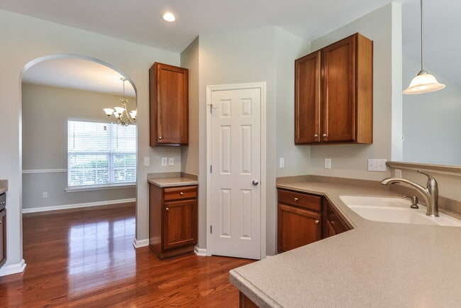 Photo - 1102 Braemar Highland Dr