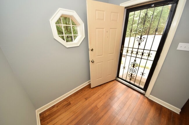 Photo - Gated 3 Bedroom, 2 Bathroom Near Chickasaw Gardens Unit 3