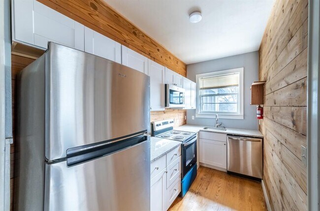 Photo - 3111 Grooms St