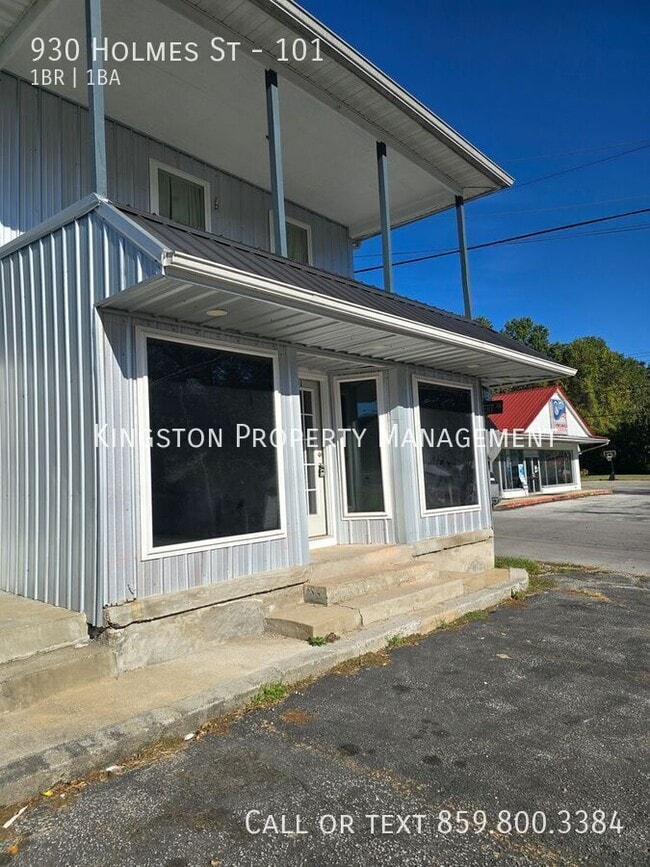 Building Photo - 930 Holmes St Unit 101