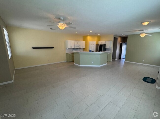 Building Photo - 6275 Dan Blocker Ave Rental