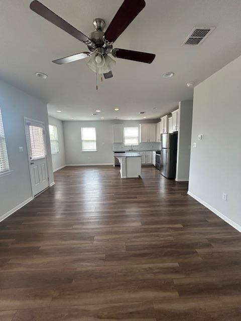 Photo - 343 Silver Glen Dr