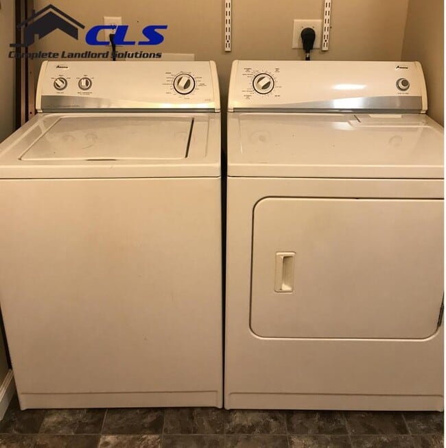 Photo - 828 N 12th St