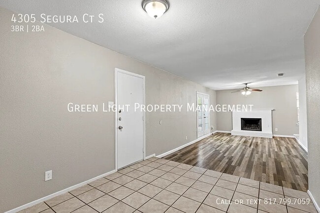 Photo - Room in Duplex on Segura Ct S
