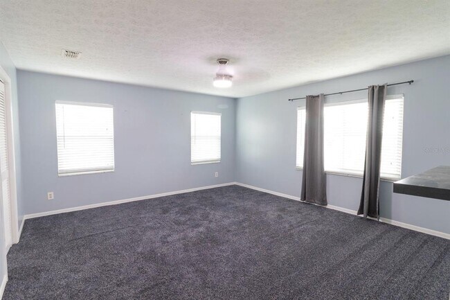 603 Angelica Pl