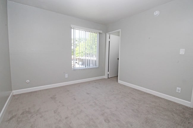 Photo - Crestview North Apartments