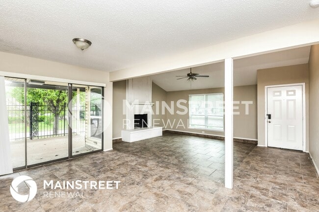 Photo - 2709 Meadow Isle Ln