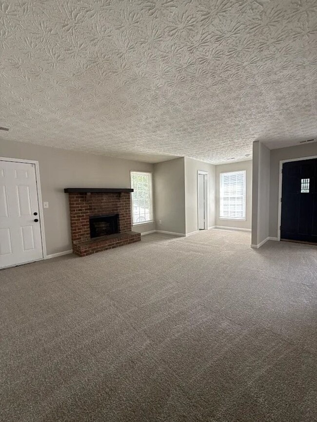 Photo - 2870 Lakemont Dr SW Unit 2870