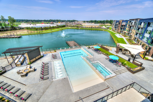 Building Photo - Residences at Boardwalk Rental