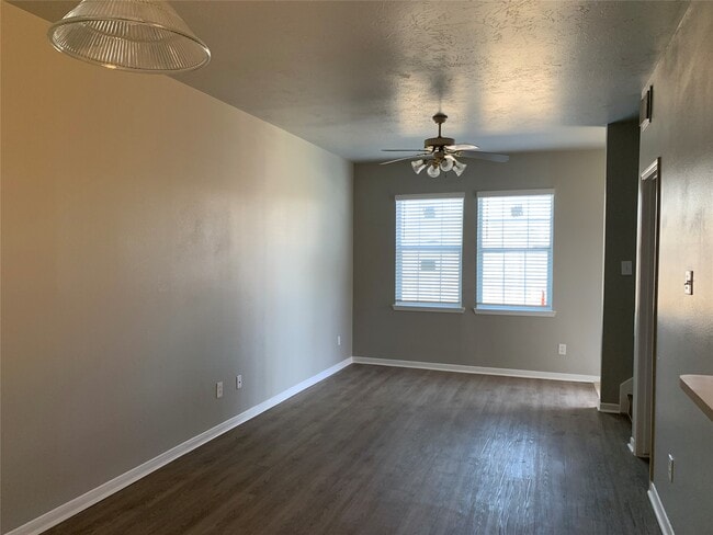 Photo - 3730 Lehall St