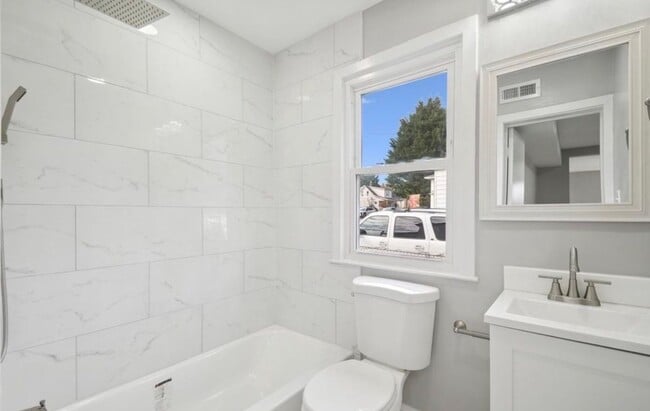 Photo - 3814 Walnut Ave