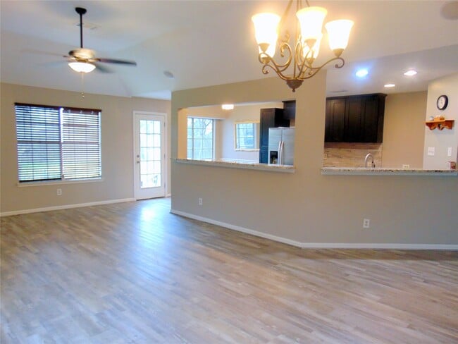 Photo - 1809 Edinburg Ave