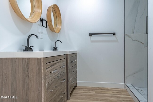 Photo - 3035 E Heatherbrae Dr