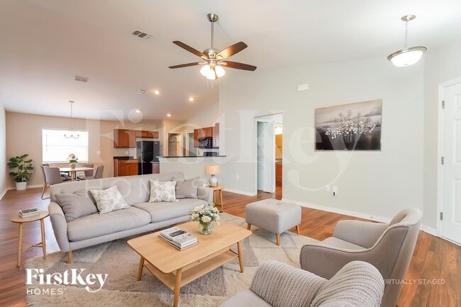 Photo - 881 Greenshank Dr
