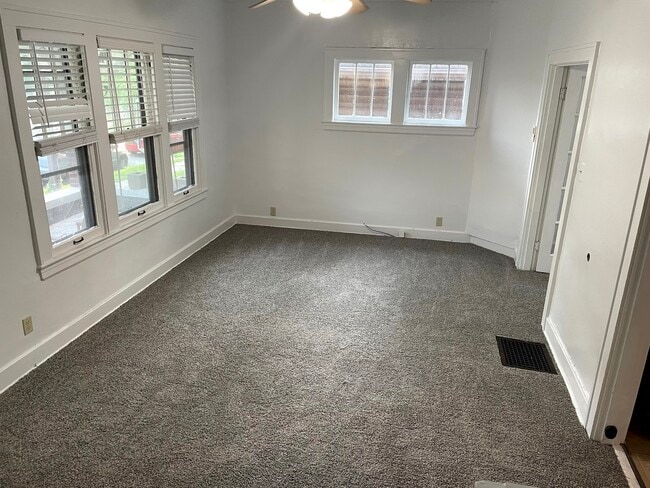 New carpet in all carpeted areas of the house - 725 Heywood Ave